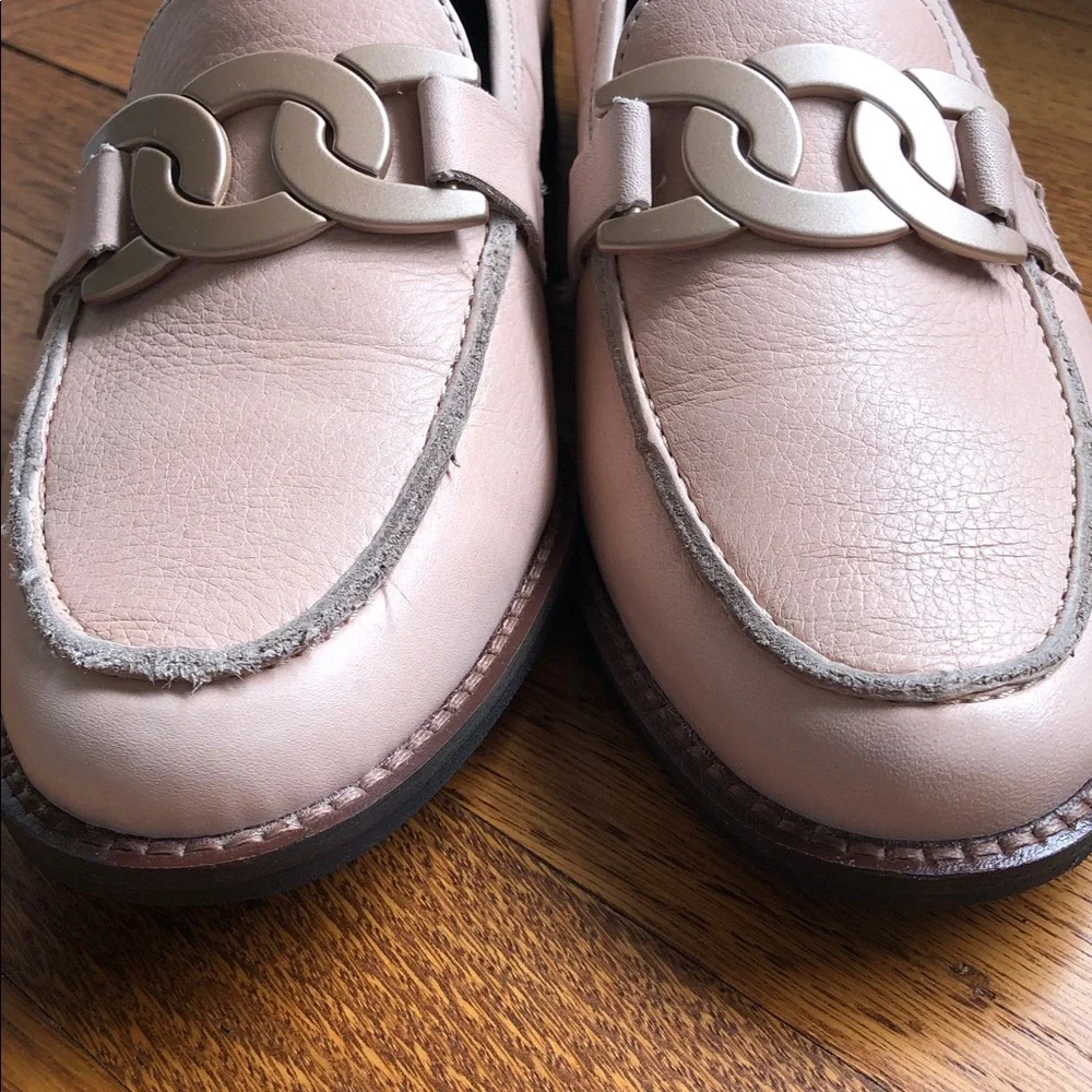 Ara Blush Pink Loafers w. Chunky Chain Accents US size 8, nearly new